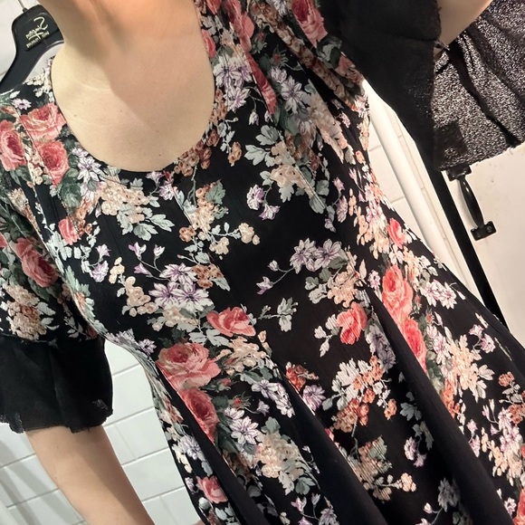 Vintage 90s Starina Black & Pink Floral Bias-Cut Midi Dress, Small but fits up L - Picture 2 of 7